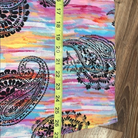 Investments women’s colorful paintbrush stroke print with paisley design Size L - Picture 8 of 8
